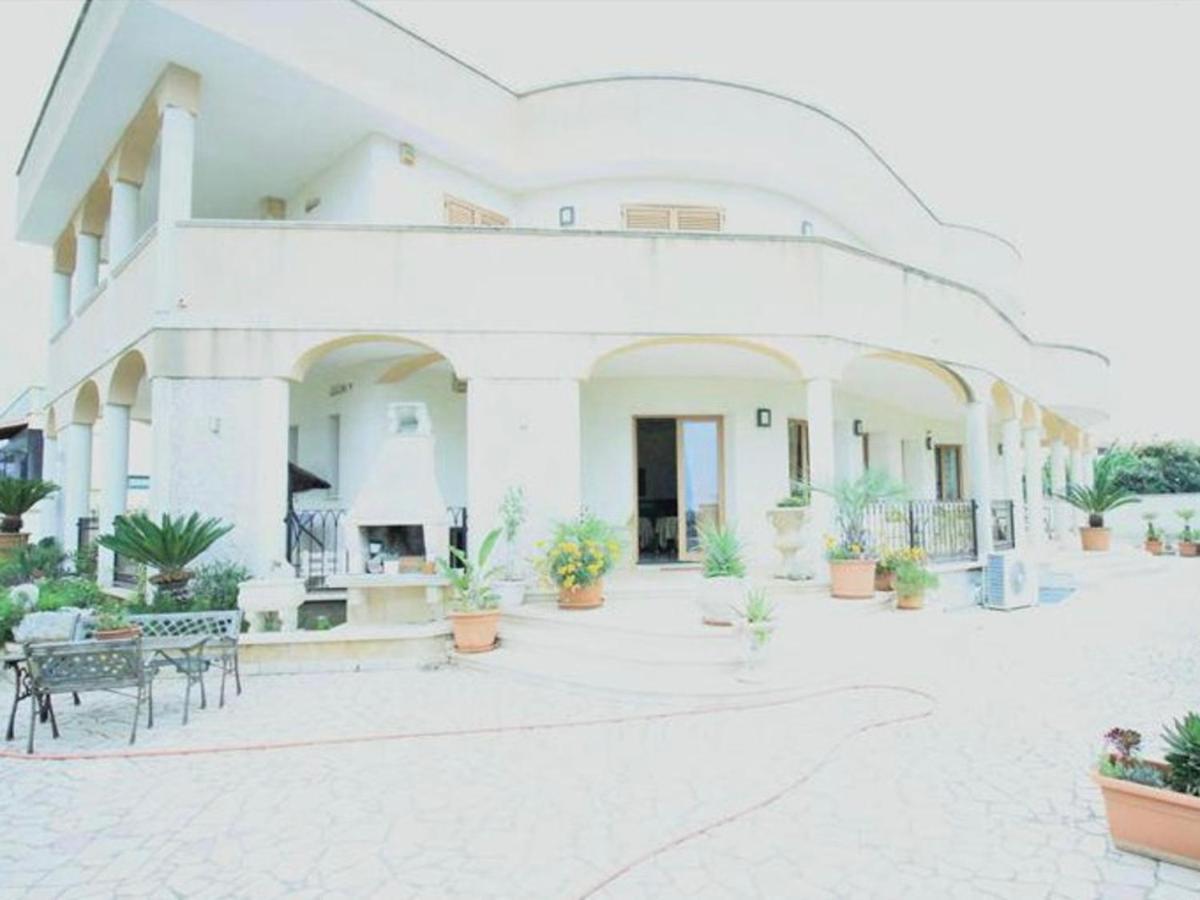 B&B Arcobaleno Salve Luaran gambar